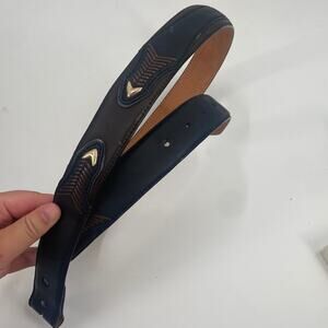 Men’s black and brown leather western belt